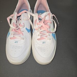 NIKE FORCE 1 PLT.AF.ORM in Pastel